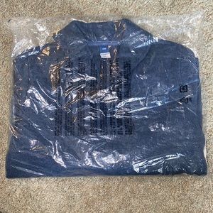 NWT old navy size medium (8) navy Cowlneck sweater